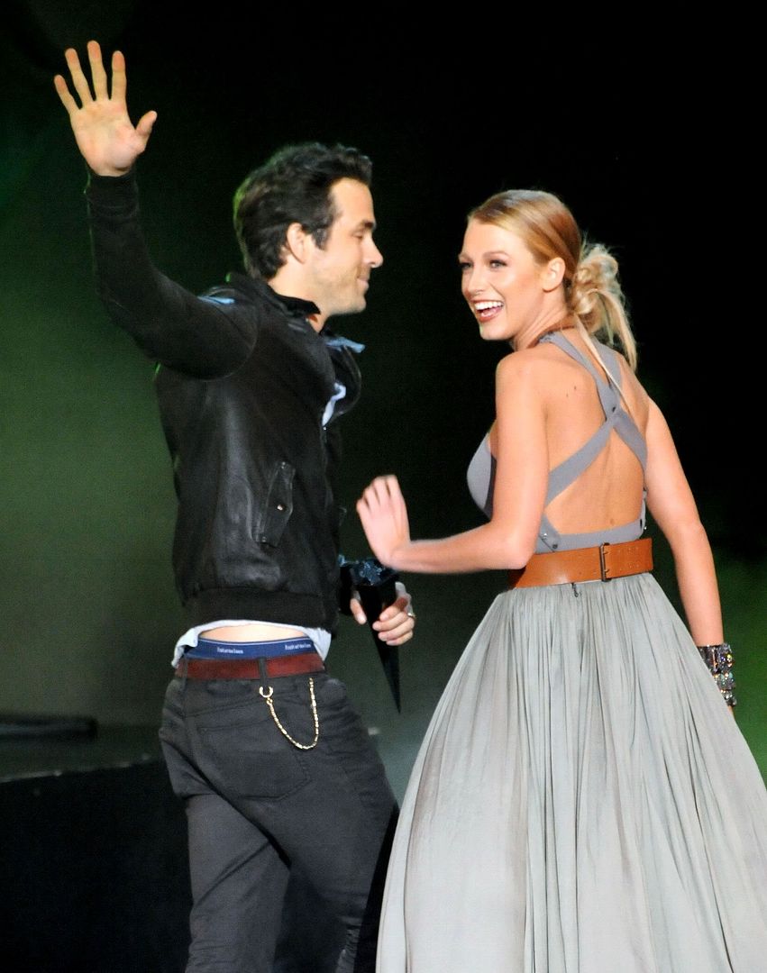 Wedding and Fashion Ryan Reynolds & Alexander Skarsgard Both Show